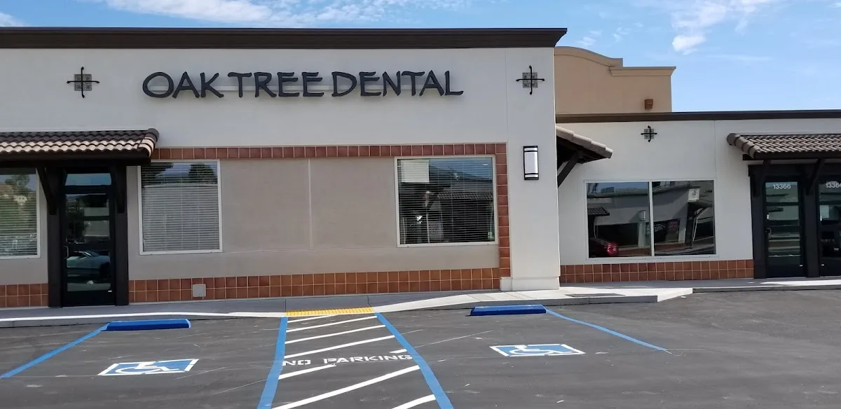 Oak Tree Dental photo 3