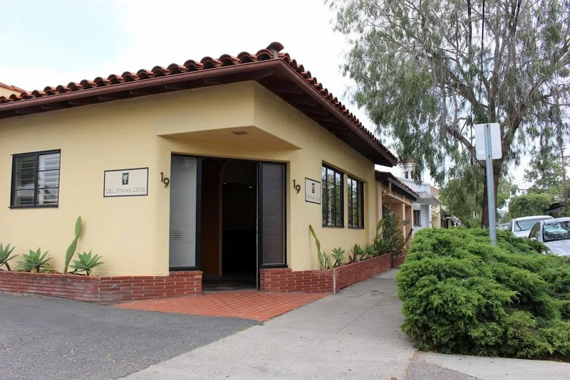 Dr. Andele Pinho, DDS photo 2