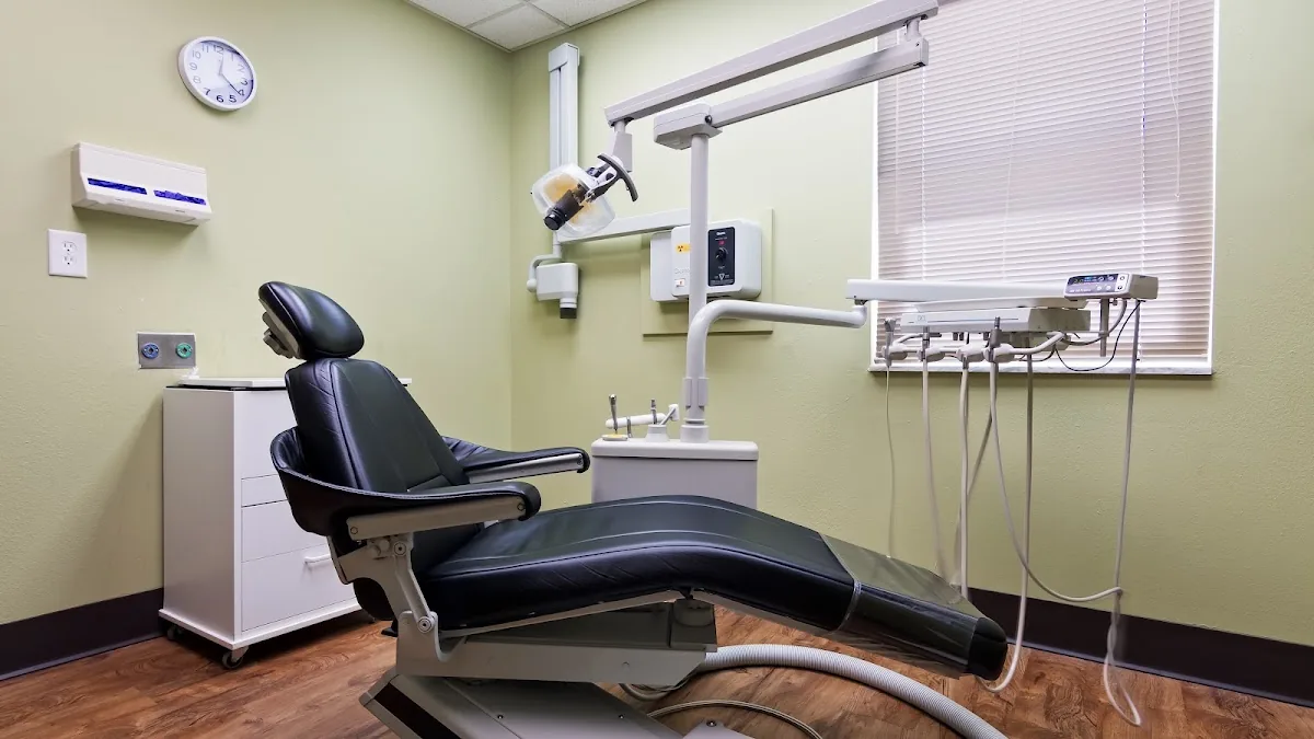 Dental Associates of Florida - Tampa photo 3