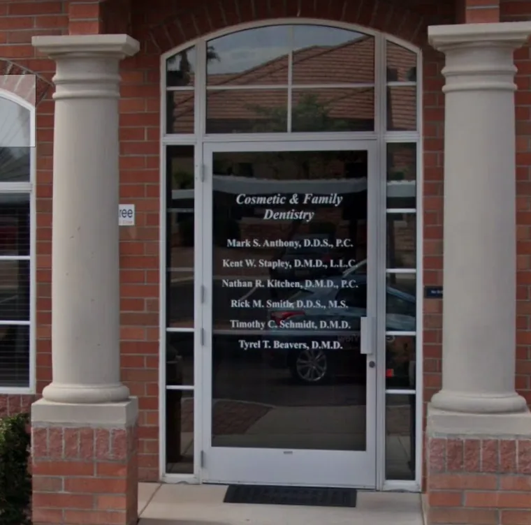 Dr. Kent Stapley & Dr. Nathan Kitchen - Mesa Dental Health photo 2