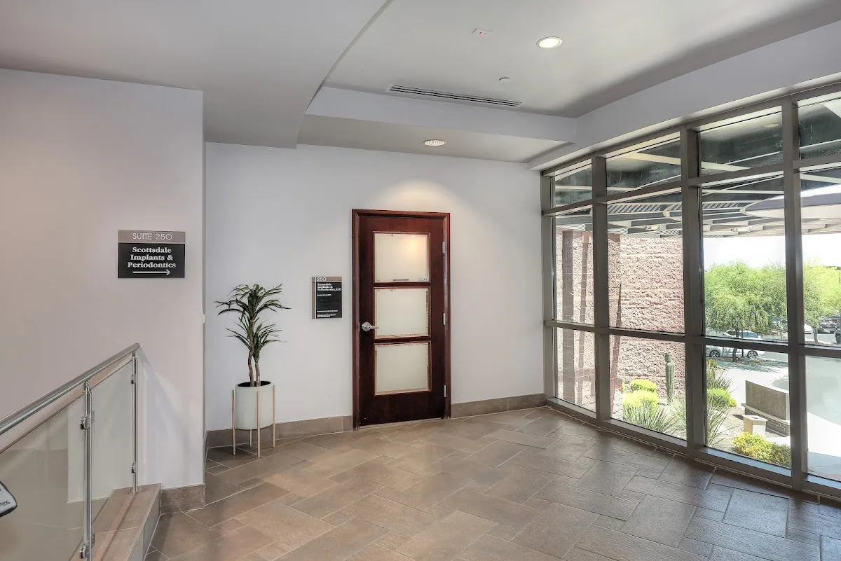 Scottsdale Implants and Periodontics - Braydon Haskell, DMD, MS photo 3