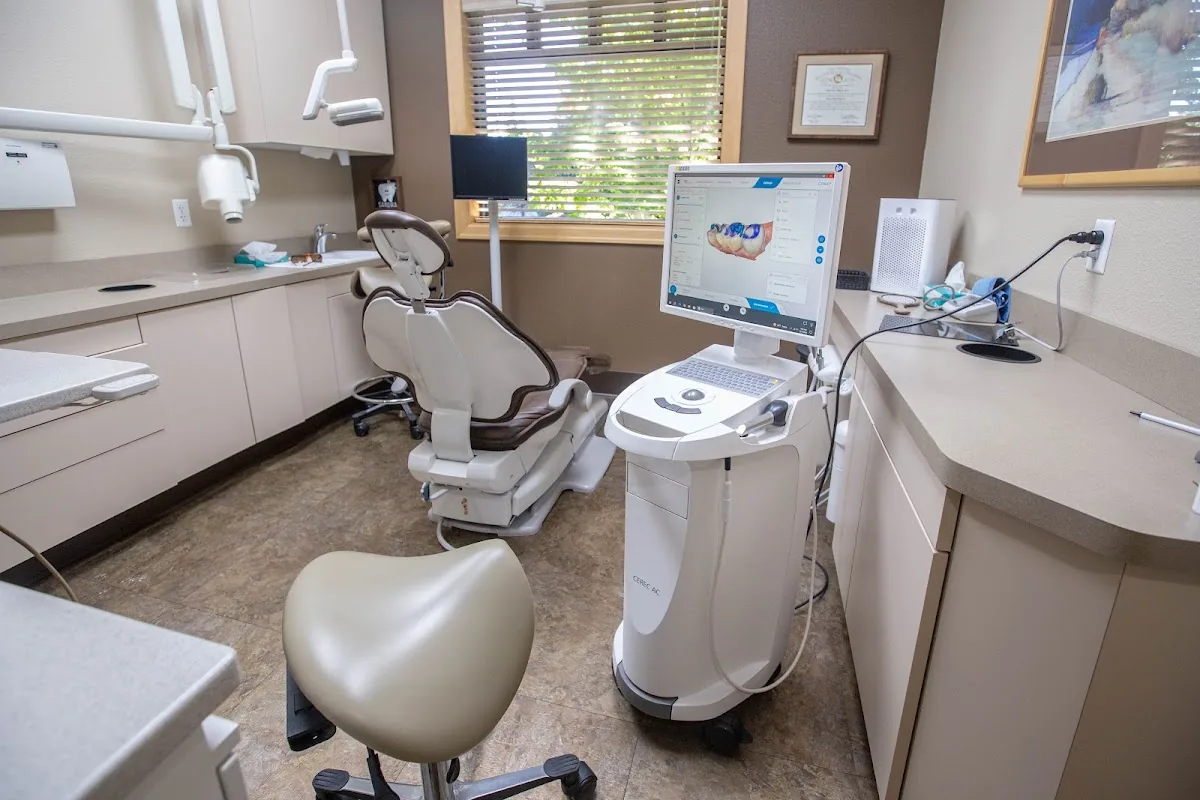 Bickler Dentistry photo 2