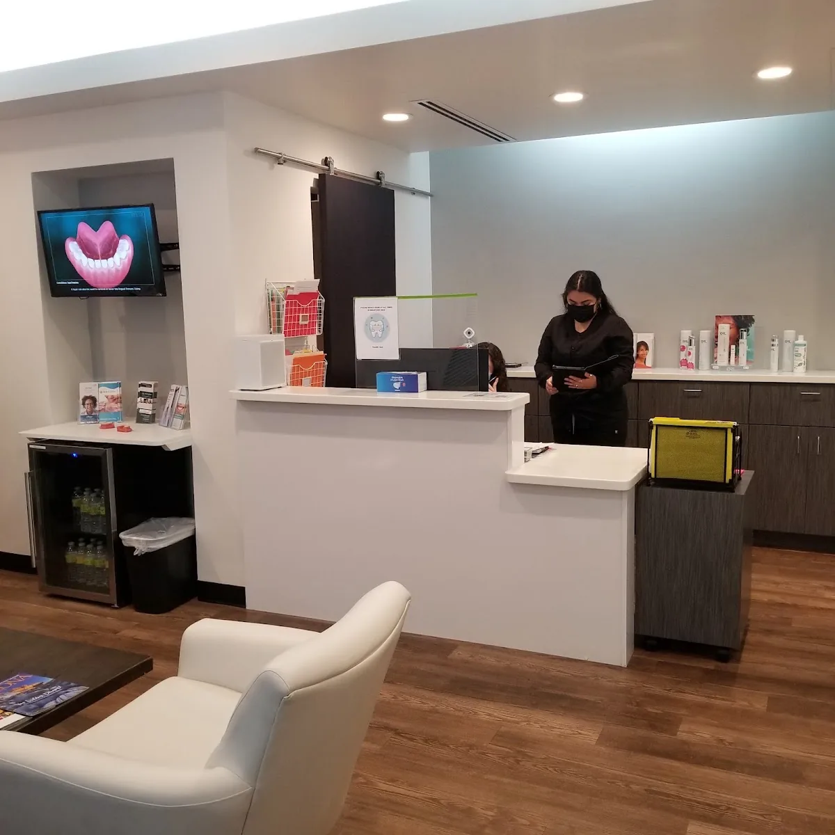 Jennifer Ebner, DDS Dentist - Phoenix photo 3