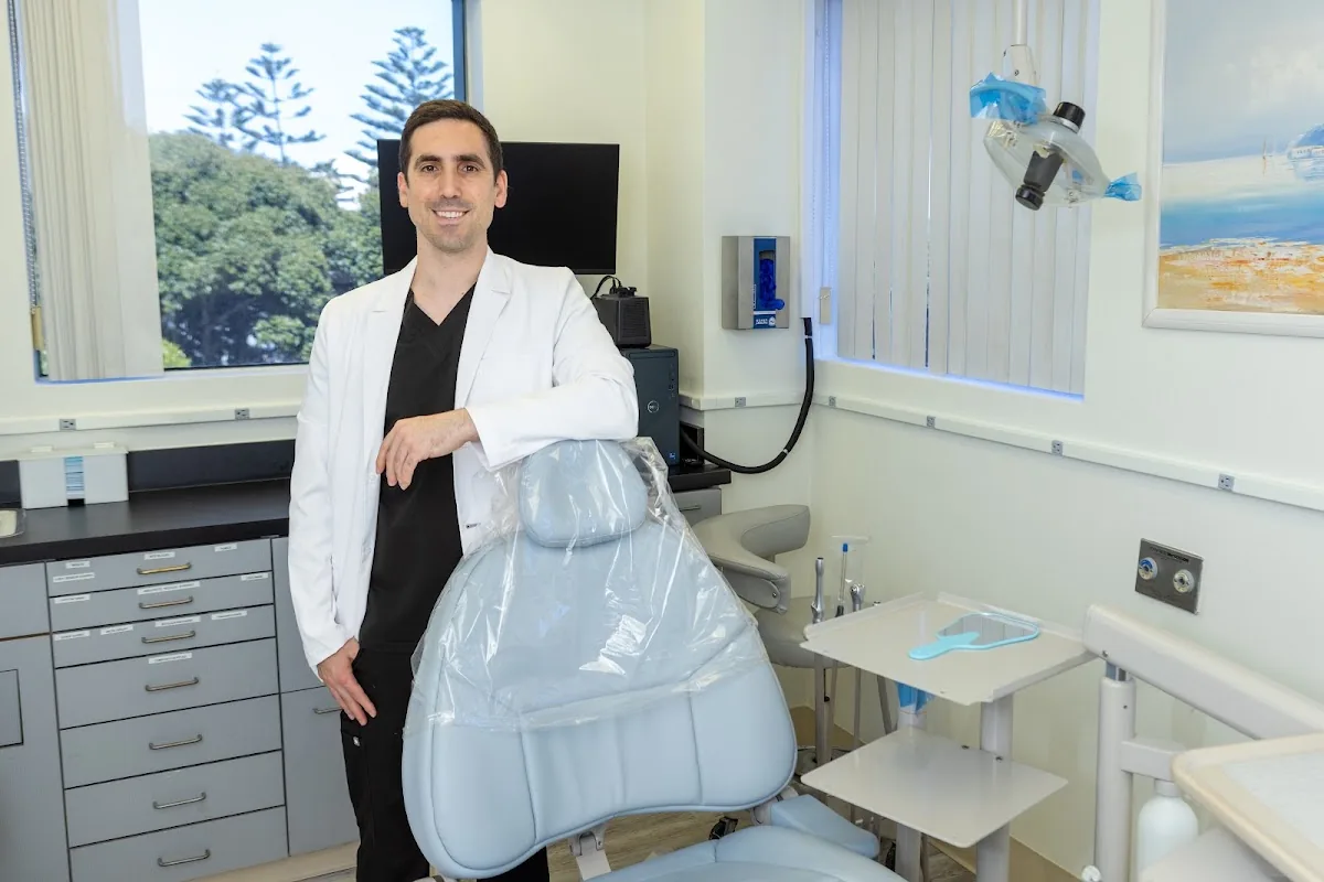 Connect Periodontics and Implant Dentistry Brentwood photo 2
