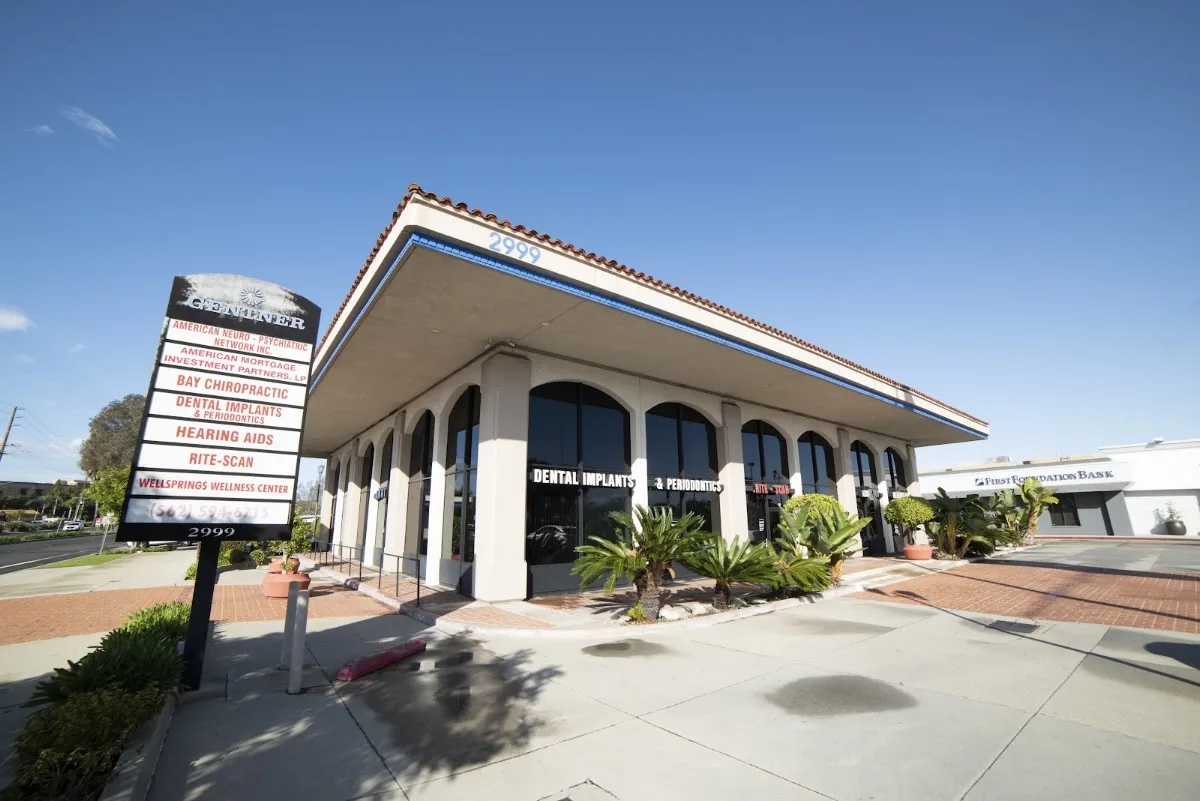 Seal Beach Dental Implants and Periodontics