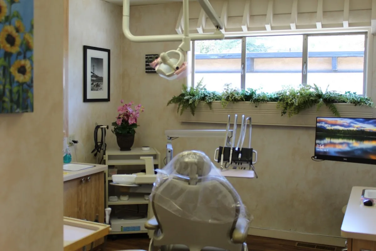 The Natural Tooth photo 2