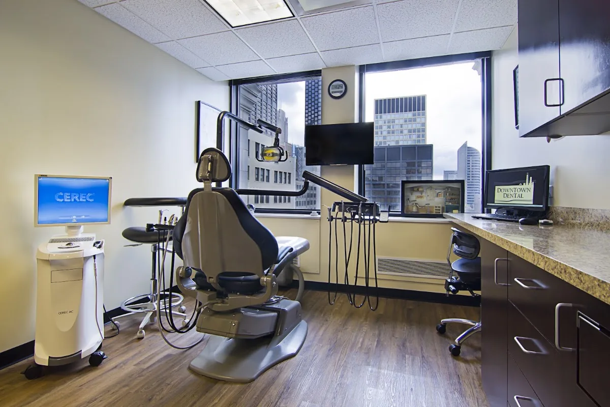 Downtown Dental - Loop photo 2