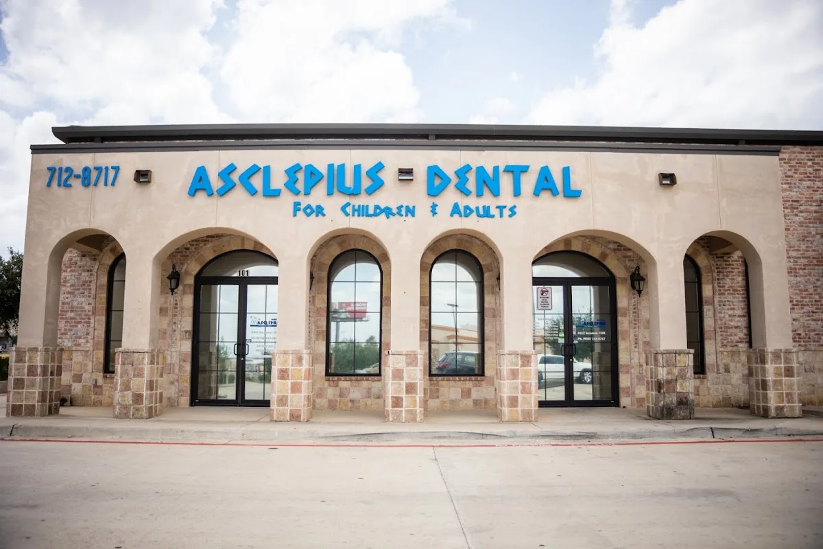 Asclepius Dental Center of Laredo