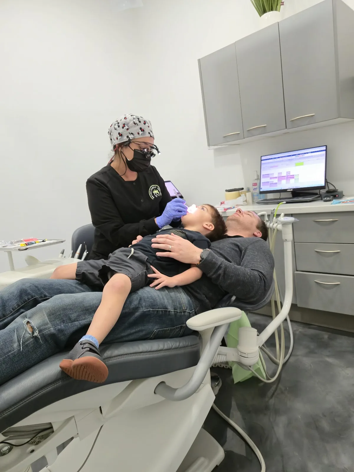 Reyes Family Dental