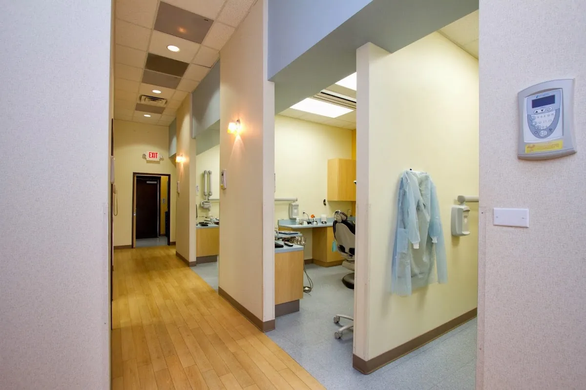 Paul Ro, DDS photo 4