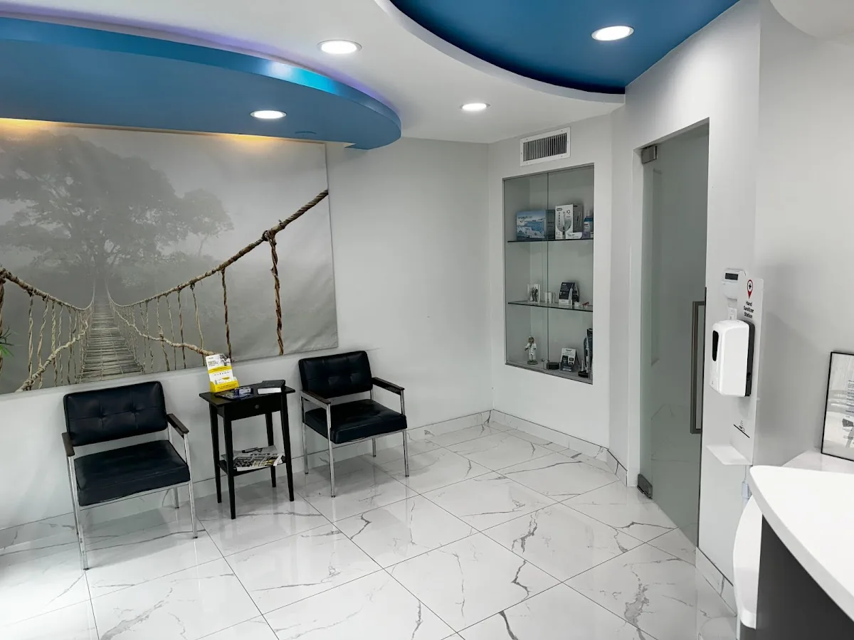 Lobaina Dental