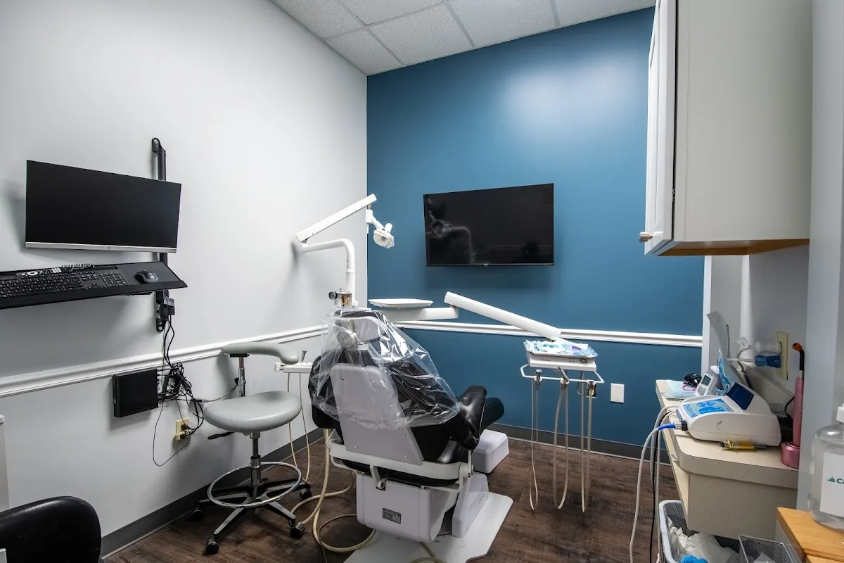 Embassy Dental - Donelson