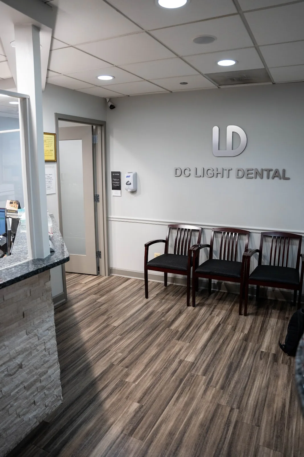 DC Light Dental