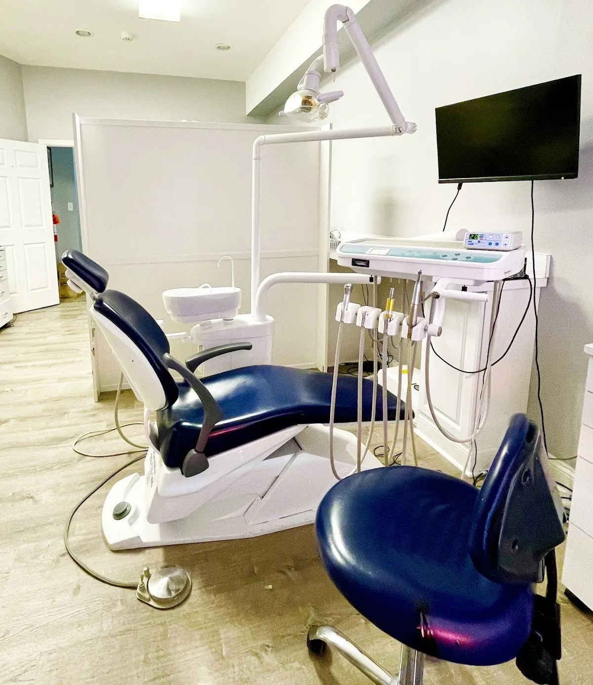 Dr Richard Eidelson, DDS photo 3
