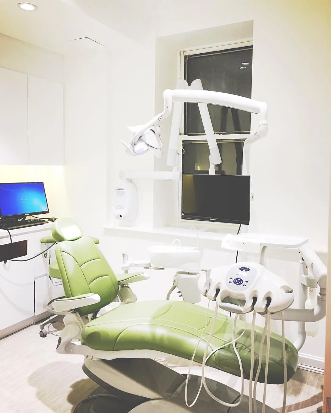 Astor Smile Dental photo 2