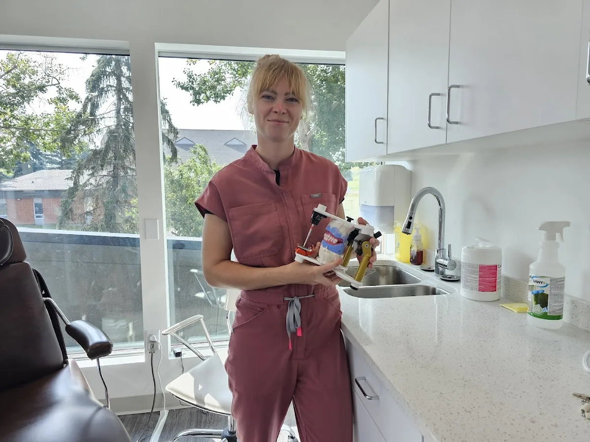 Alberta Dentures photo 4