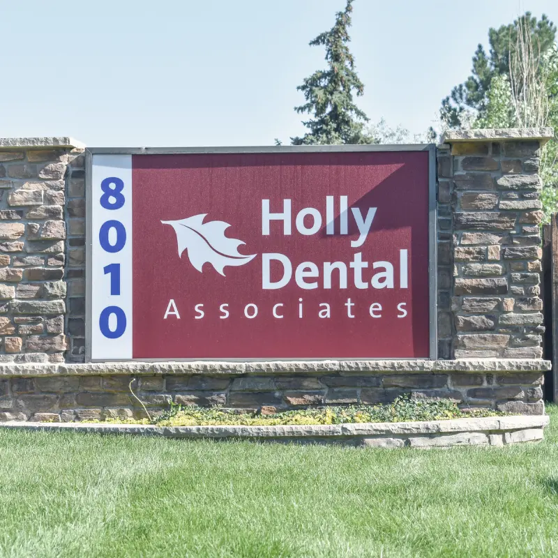 Holly Dental Associates