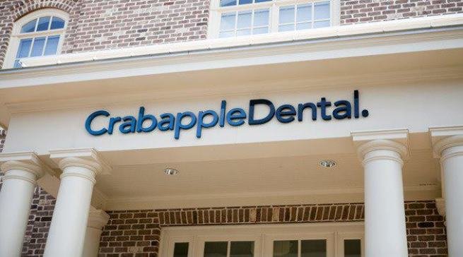 Crabapple Dental: Dr. Sarah Roberts