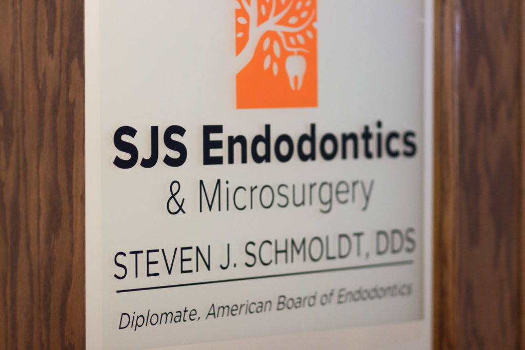 SJS Endodontics and Microsurgery