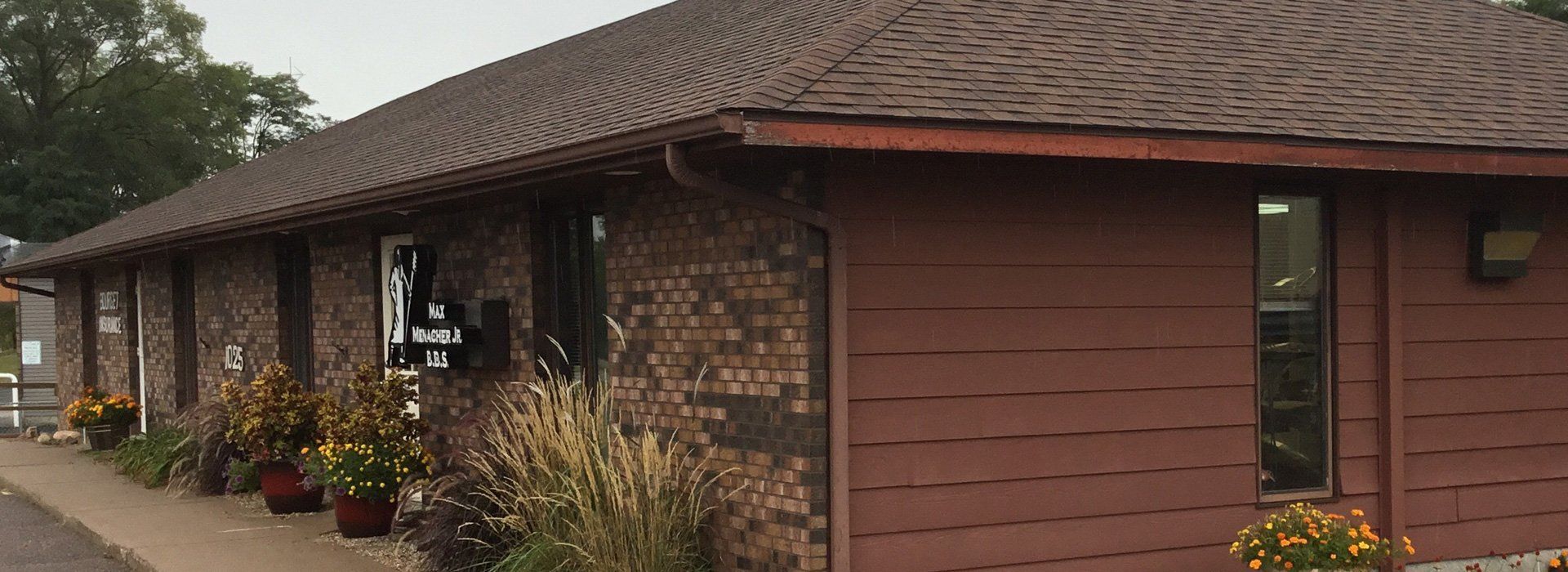 Max Menacher JR., DDS