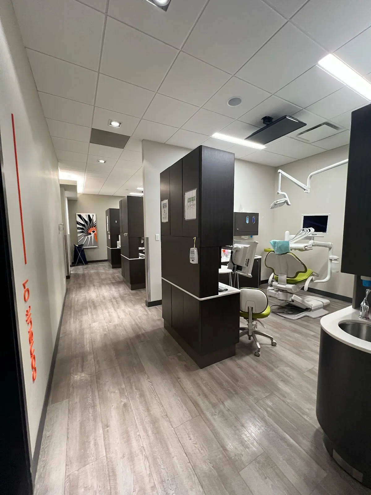 Oasis Family Dental Centre photo 3