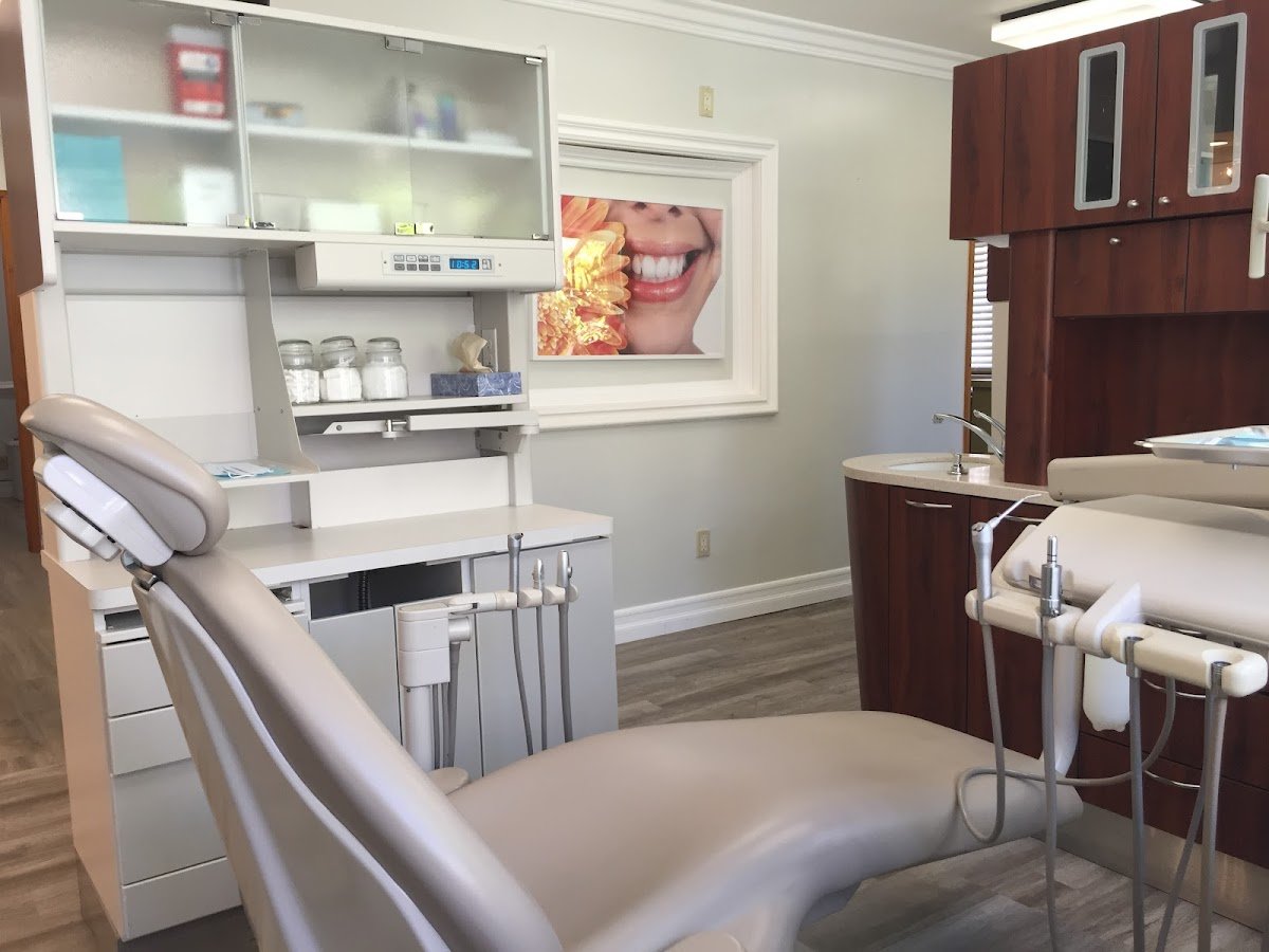 Larchmont Dental Associates photo 3