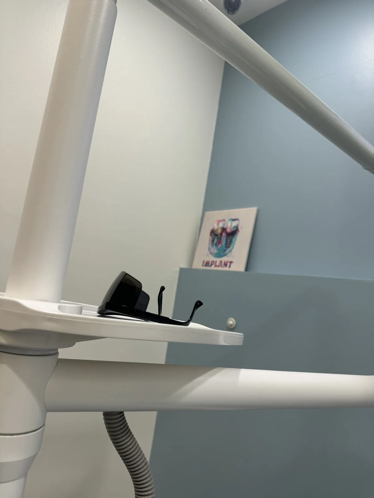 DTLA Dental & Implant photo 5