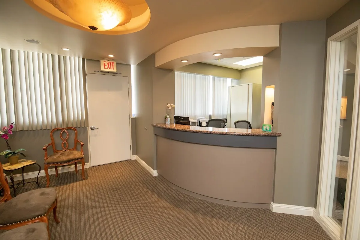 Long Beach Dental Health photo 4