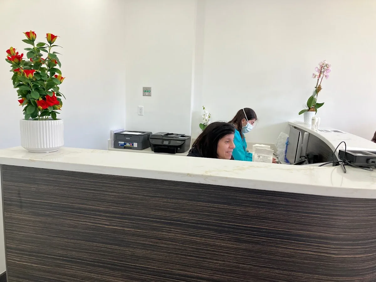 Brooklyn Smile & Dental Implants photo 5