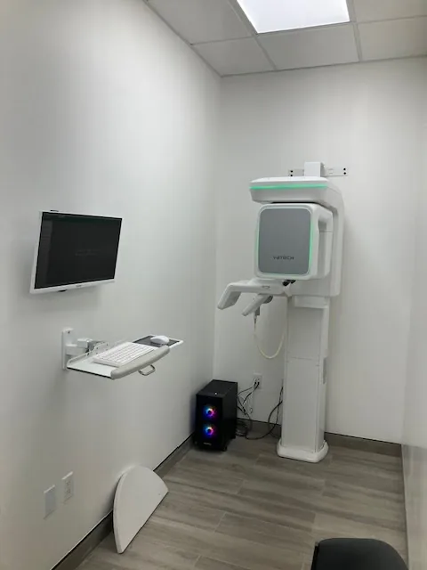 Brooklyn Smile & Dental Implants photo 3