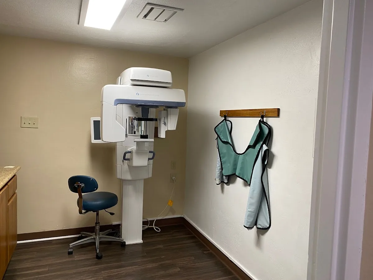 Bakersfield Oral Surgery and Implant Center photo 3