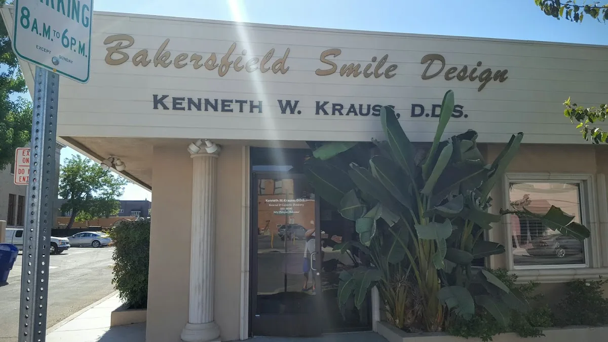 Bakersfield Smile Design | Dentist Dr. Kenneth W Krauss DDS photo 5