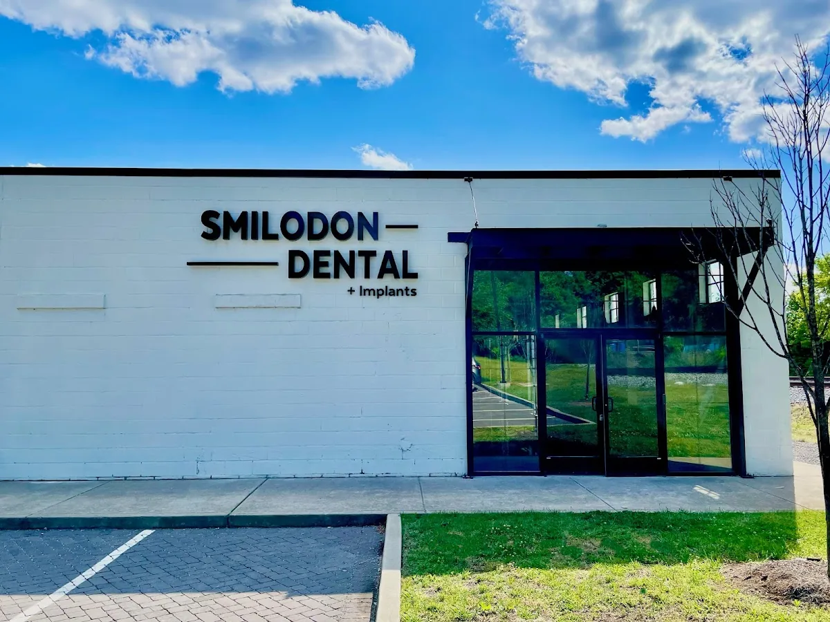 Smilodon Dental + Implants photo 4