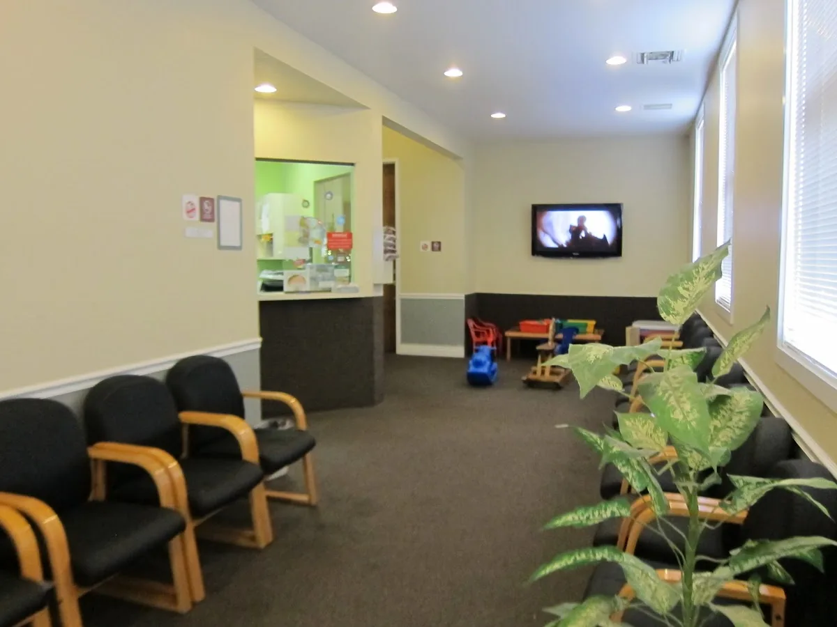Childrens Dental Center and Big People, Too! photo 5