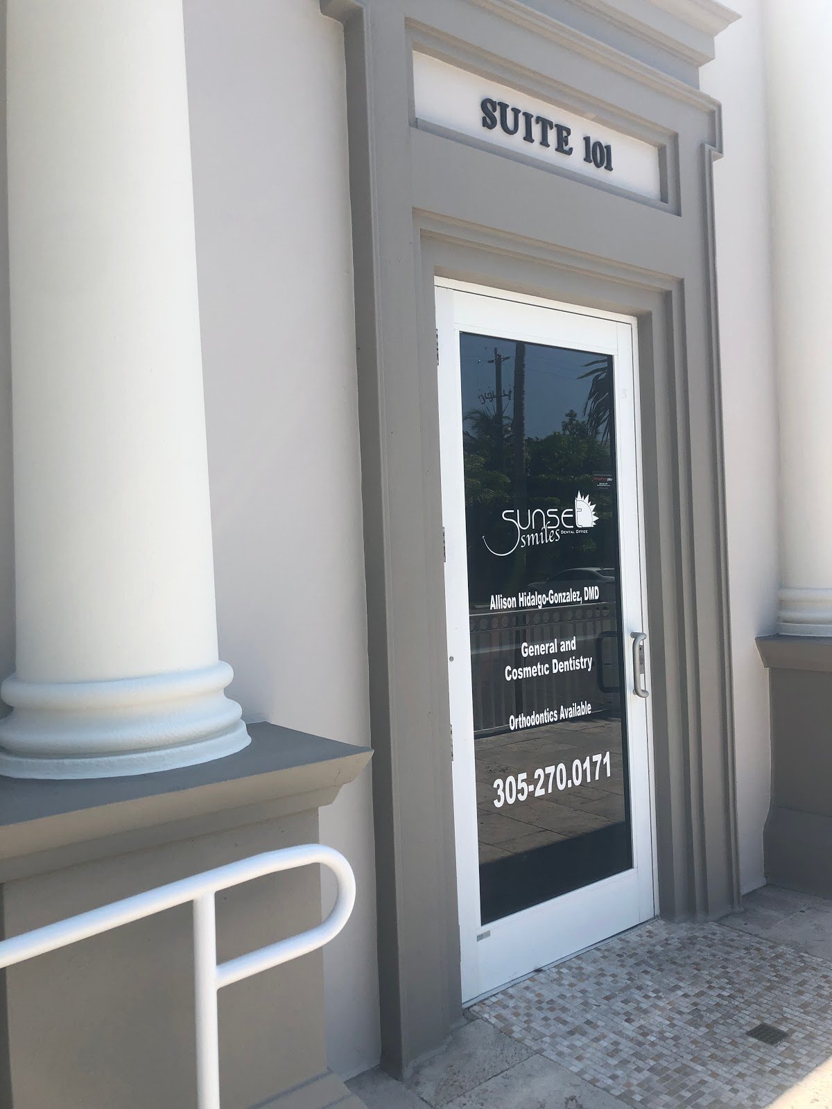 Sunset Smile Dental Office