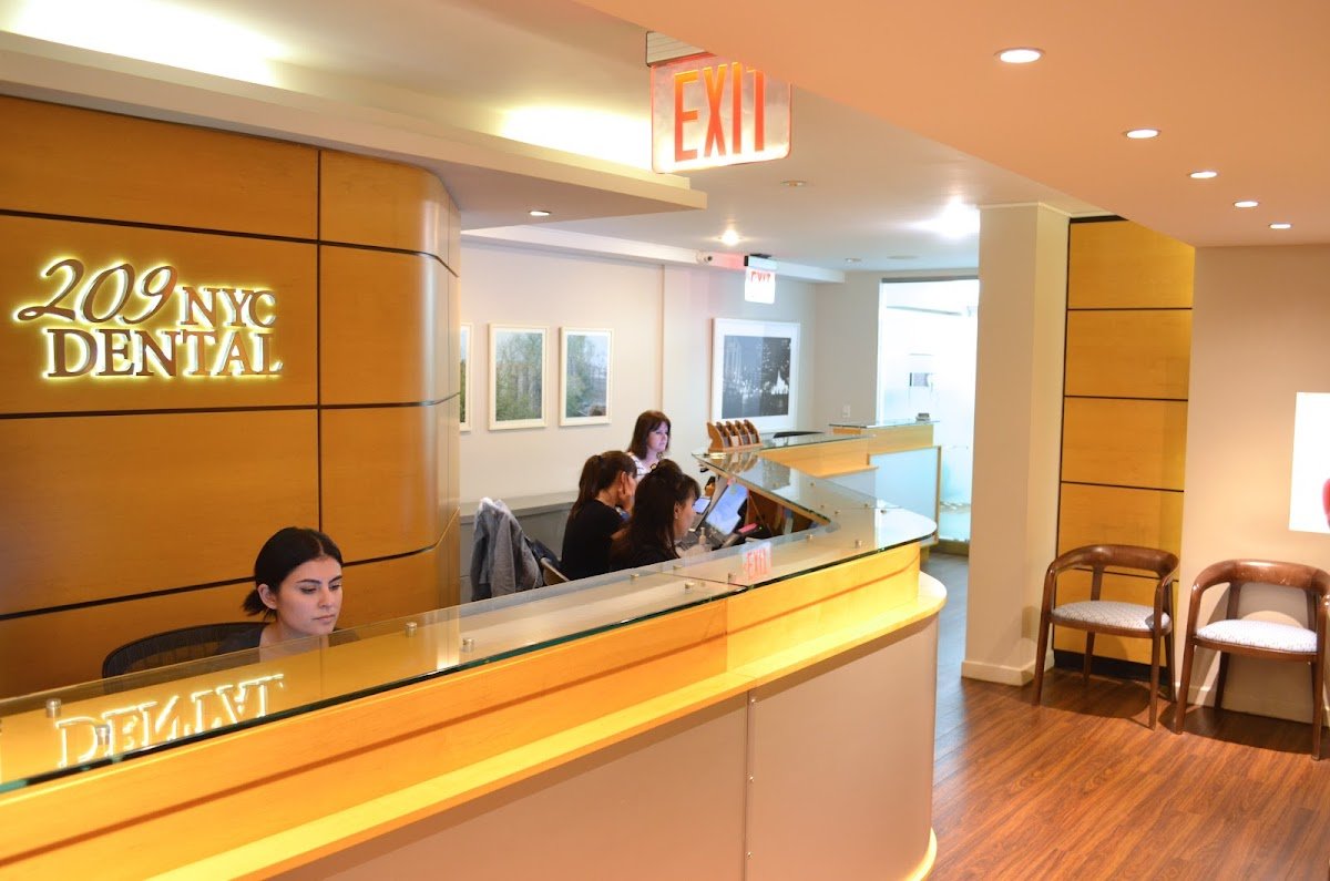 209 NYC Dental
