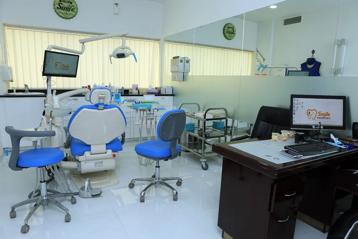 Smile Essentials Dental Clinic Karama photo 4
