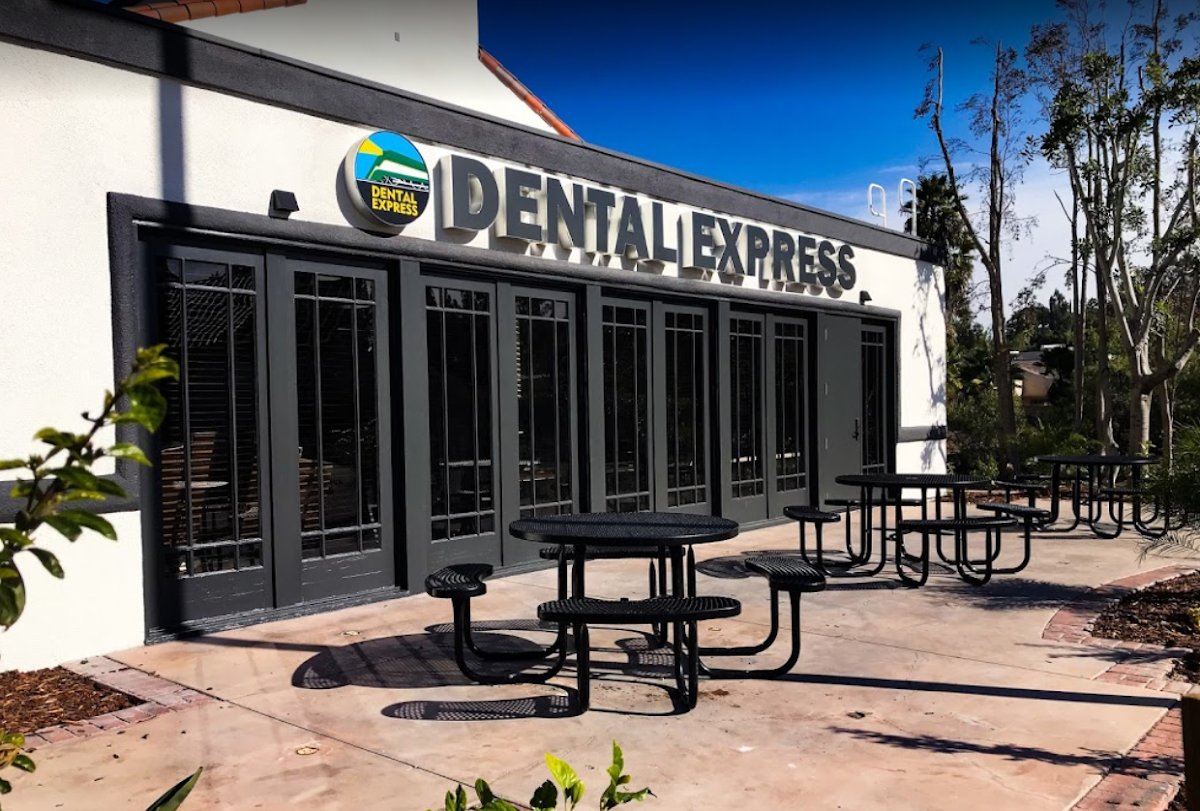 The Dental Express RB/Poway – Dentist in Rancho Bernardo, CA