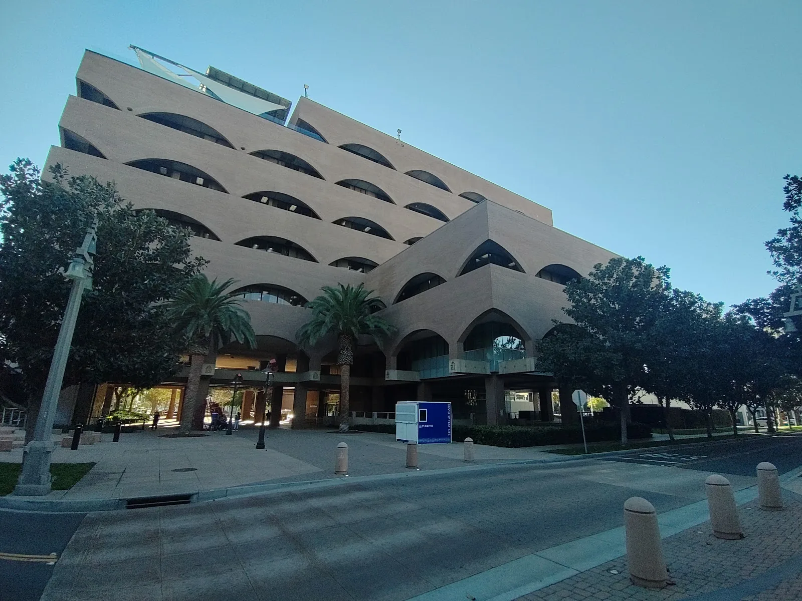 Top 10 Dental Implants in Riverside California