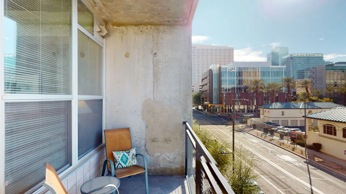 Top 10 Dental Implants in Phoenix Arizona