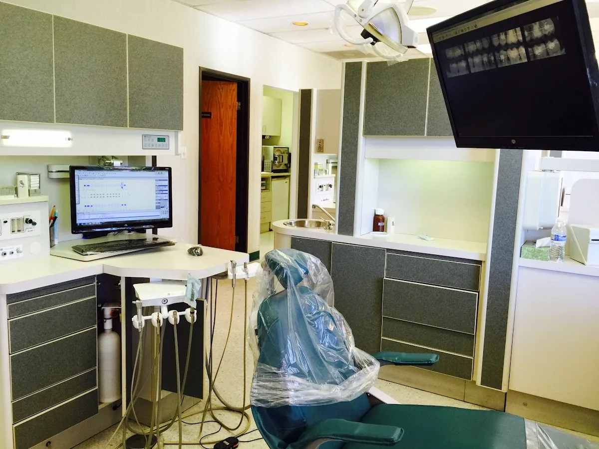 Highline Dental Care photo 3