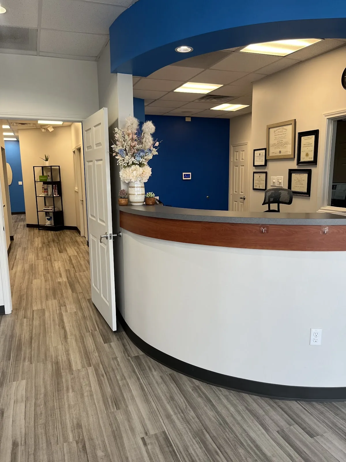 Airport Dental Care photo 1