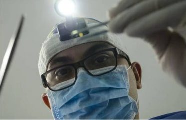 Dr. Dhiraj’s Dental & Invisible Braces Clinic